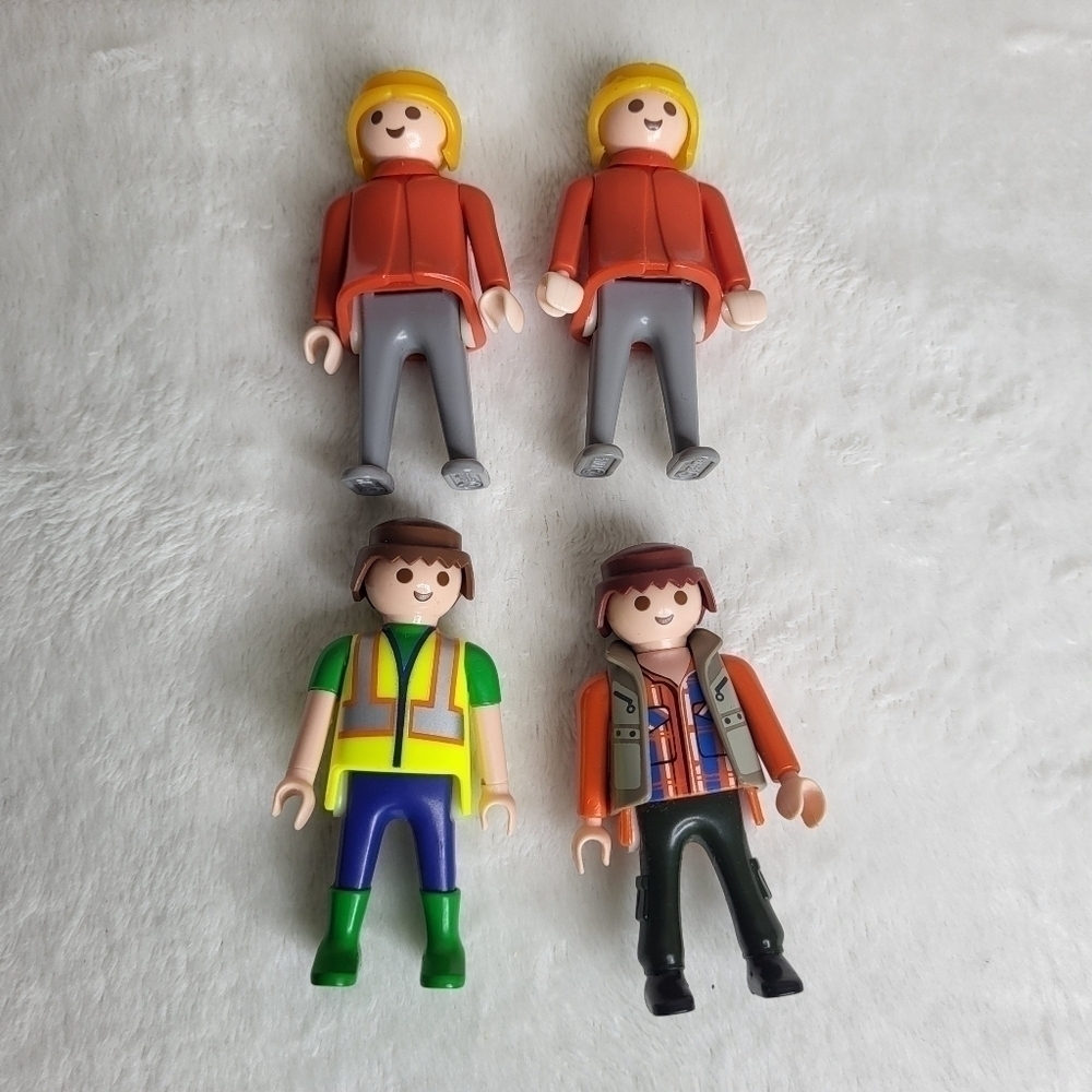 โค๏ธ PLAYMOBIL Figures. Lot of 4. Construction men